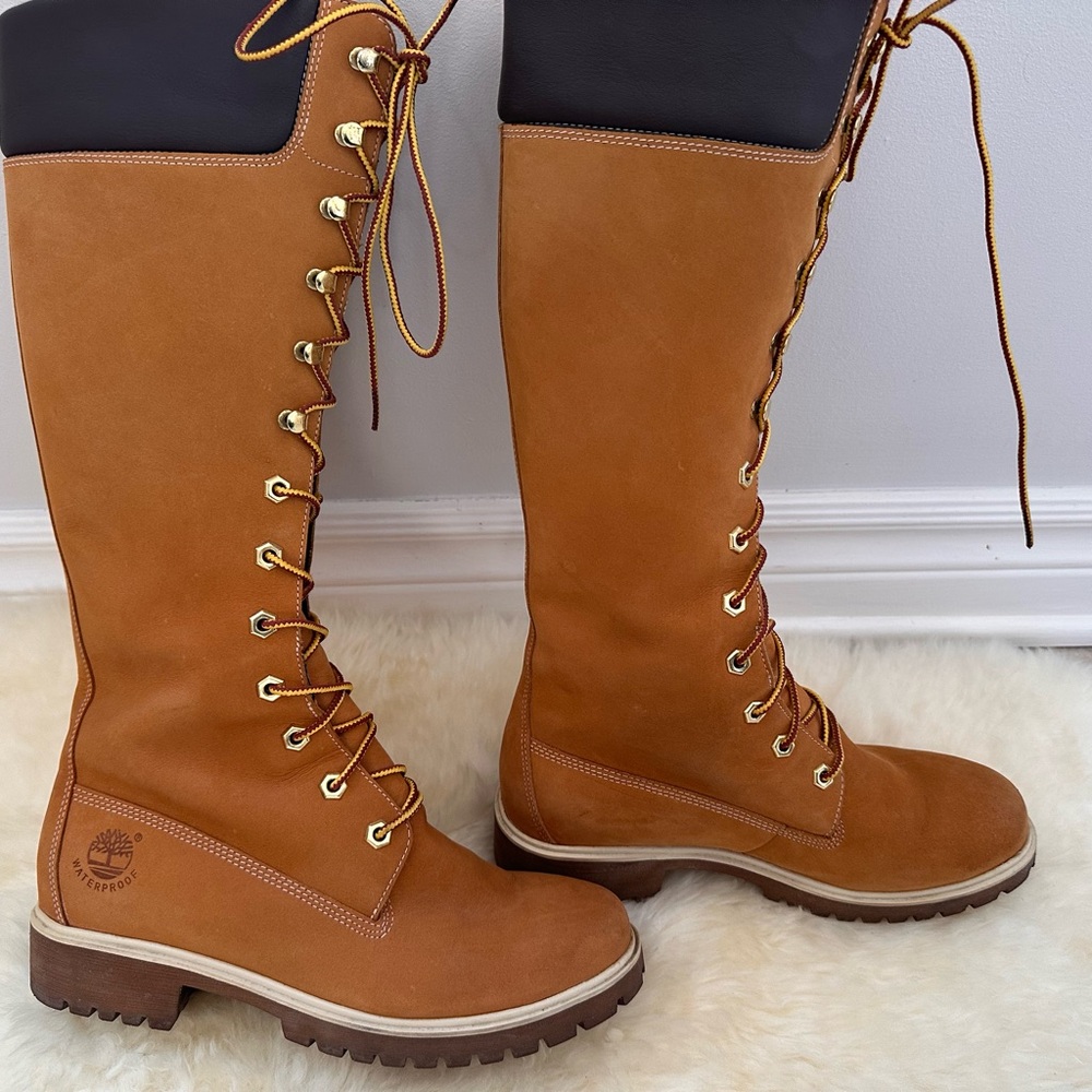 Timberland Tan Lace Up Boots with Durable Rubber Soles